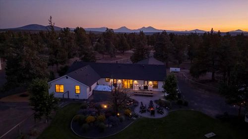 4800 Nw 57th St, Redmond, OR, 97756-3020 | Card Image