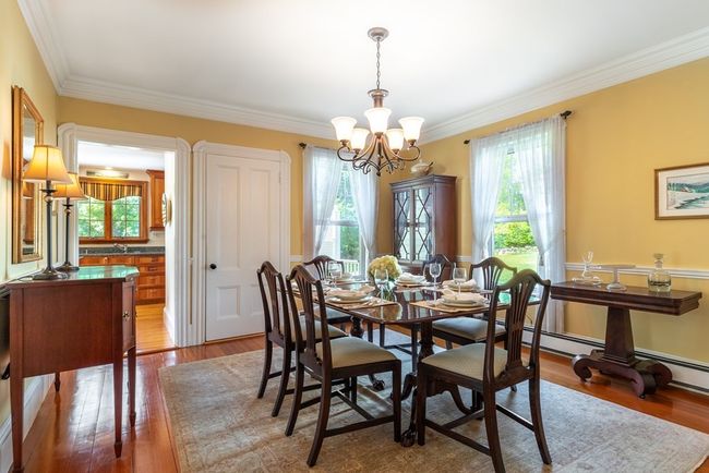 202 Bridge St, House other with 3 bedrooms, 3 bathrooms and 5 parking in Beverly MA | Image 17