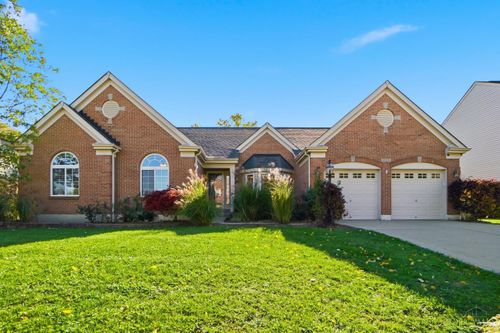 11910 Streamside Dr, Loveland, OH, 45140-4833 | Card Image