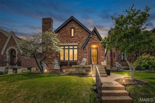 6054 Oleatha Ave, Saint Louis, MO, 63139-1925 | Card Image