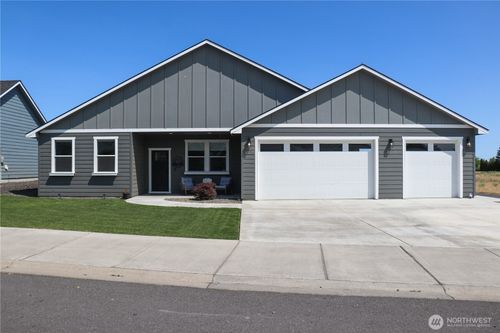 6354 Murray Way Ne, Moses Lake, WA, 98837-8342 | Card Image