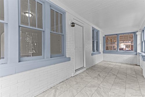 20 Hill St, River Rouge, MI, 48218-1516 | Card Image