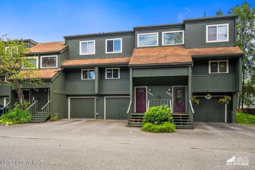 131-3661 Burl Ct, Anchorage, AK, 99504-3901 | Card Image