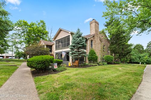 10331 Shelbyville Rd, Louisville, KY, 40223-2913 | Card Image