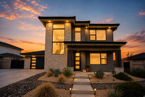 658 W Owen Dr, St. George, UT, 84790-2679 | Card Image