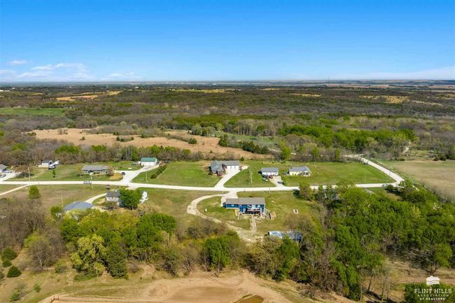 3673 Stewart Farm Rd, House other with 6 bedrooms, 4 bathrooms and null parking in Wamego KS | Image 51