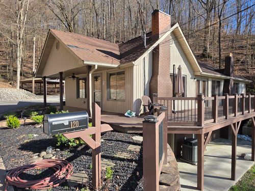 120 Crestwood Ave, Barbourville, KY, 40906-1311 | Card Image