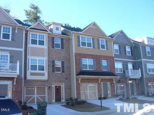 132 Linden Park Ln, Cary, NC, 27519-9115 | Card Image