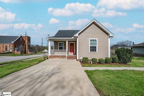 549 N Forest St, spartanburg, SC, 29303-3547 | Card Image