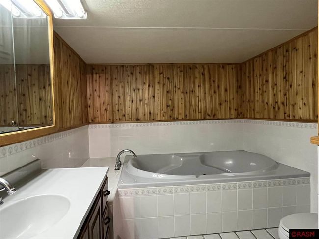 915 Armstrong Blvd S, House other with 3 bedrooms, 3 bathrooms and null parking in Saint James MN | Image 28