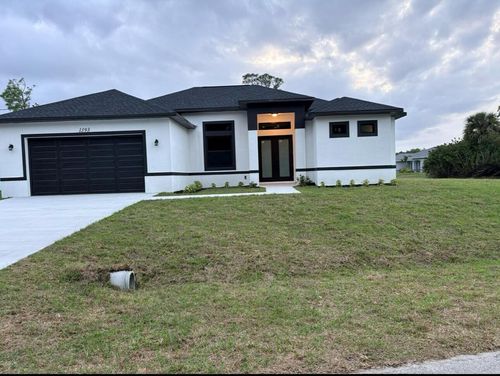 1393 Richmar St, North Port, FL, 34288-4533 | Card Image