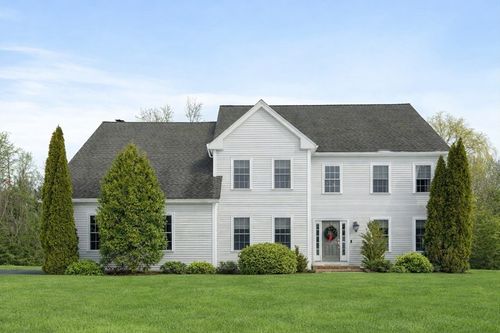 5 Tavern Cir, Westford, MA, 01886-2079 | Card Image