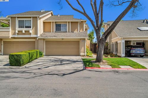 1549 Trimingham Dr, Pleasanton, CA, 94566-8407 | Card Image
