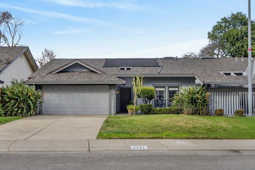 1211 Alder Tree Way, Sacramento, CA, 95831 | Card Image