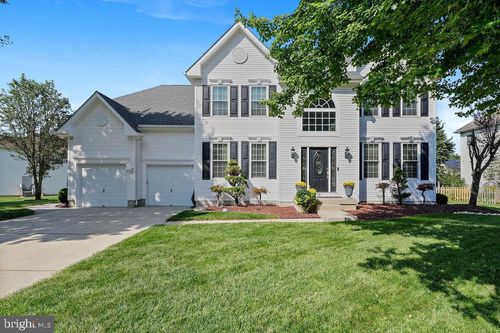 74 Creekwood Dr, BORDENTOWN, NJ, 08505-4822 | Card Image