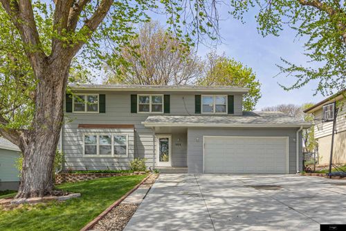 5624 N 92nd St, Omaha, NE, 68134-1823 | Card Image