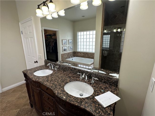 UNIT-2 - 10866 Bluffside Dr, Townhouse with 3 bedrooms, 3 bathrooms and 2 parking in Studio City CA | Image 16