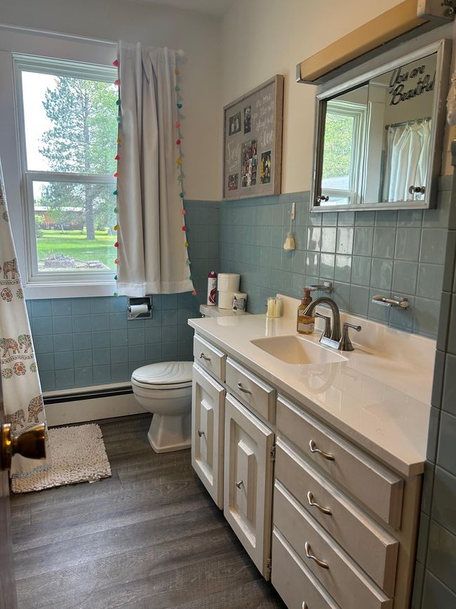 518 Main St W, House other with 3 bedrooms, 2 bathrooms and null parking in Kelliher MN | Image 13