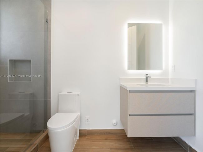 734 14 Th Ave, Townhouse with 4 bedrooms, 4 bathrooms and null parking in Fort Lauderdale FL | Image 18