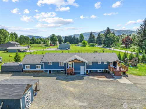 24716 Ne 419th St, Amboy, WA, 98601-3921 | Card Image