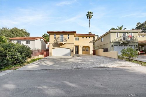 10112 Scoville, Sunland, CA, 91040 | Card Image