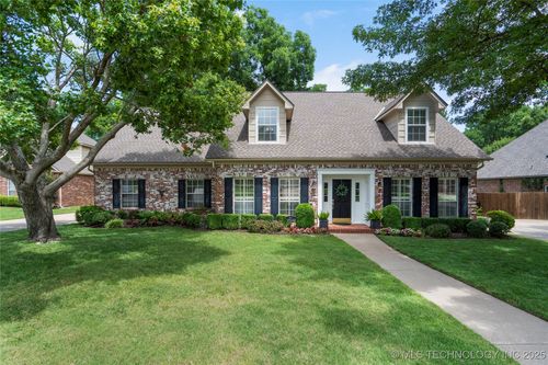 801 S Redwood Ave, Broken Arrow, OK, 74012-4574 | Card Image