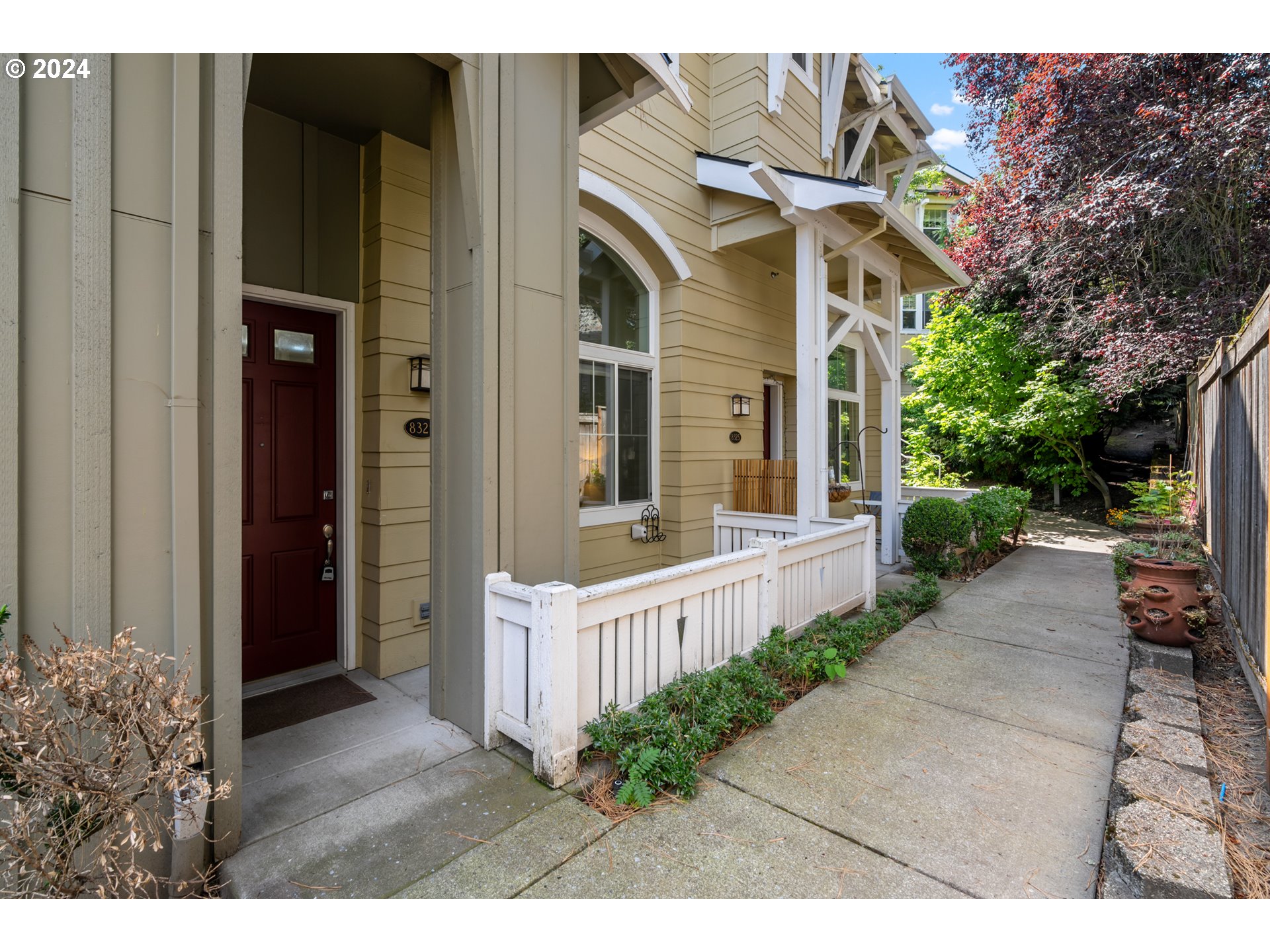 24th Ave, Portland, OR 97219