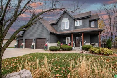 387 Sagebrush Pass, House other with 5 bedrooms, 4 bathrooms and null parking in Dakota Dunes SD | Image 2