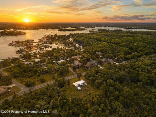 10928 W Fort Island Trl, Crystal River, FL, 34429-5242 | Card Image