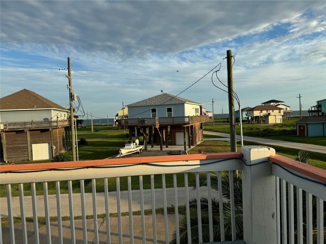 2021 Vista Dr, House other with 2 bedrooms, 2 bathrooms and 3 parking in Crystal Beach TX | Image 10