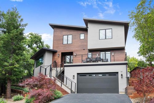 141 Lake Rd, Portola Valley, CA, 94028-8116 | Card Image