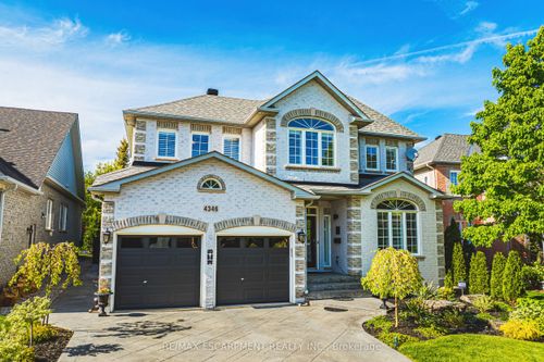 4346 Millcroft Park Dr, Burlington, ON, L7M4R1 | Card Image
