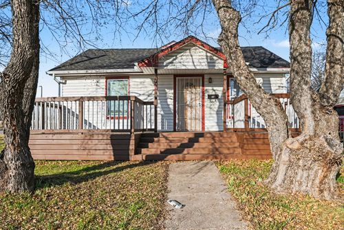 3720 Stanley Ave, Fort Worth, TX, 76110-4843 | Card Image