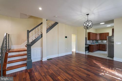 5426 W Jefferson St, PHILADELPHIA, PA, 19131-3514 | Card Image