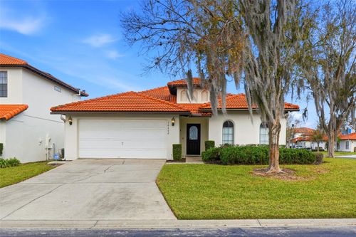 16602 Lazy Breeze Loop, CLERMONT, FL, 34714-4846 | Card Image