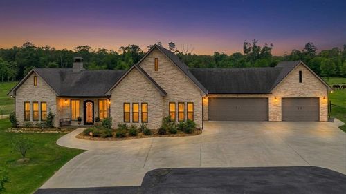 104 Wheeler St, Lufkin, TX, 75901-8843 | Card Image