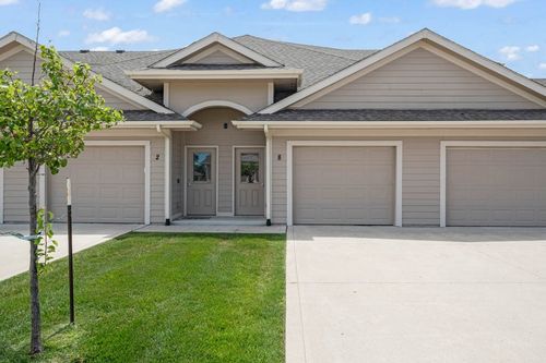 unit-8-2503 Ne Oak Dr, Ankeny, IA, 50021-4771 | Card Image