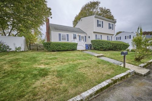 7 Lovett St, Salem, MA, 01970-1517 | Card Image