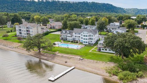 apt-a3-1300 S Lakeshore Dr, Lake City, MN, 55041-1936 | Card Image