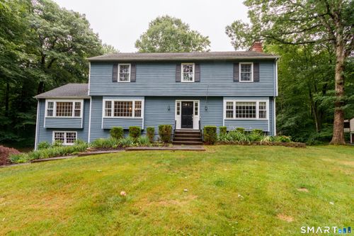 41 Fieldcrest Dr, Ridgefield, CT, 06877-5602 | Card Image