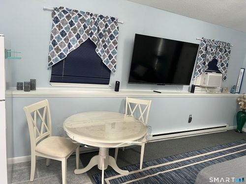 43 Juggernaut Rd, Prospect, CT, 06712-1407 | Card Image