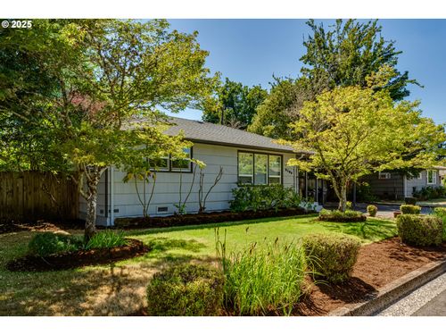 2180 W 20th Ave, Eugene, OR, 97405-1505 | Card Image