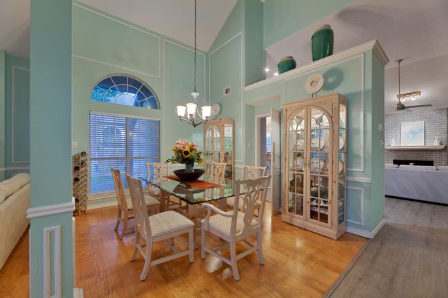 2100 Rheims Dr, House other with 4 bedrooms, 4 bathrooms and null parking in Carrollton TX | Image 6