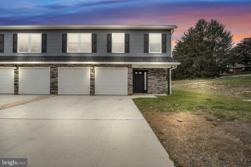 unit-b-1500 Embassy Dr, HARRISBURG, PA, 17109 | Card Image