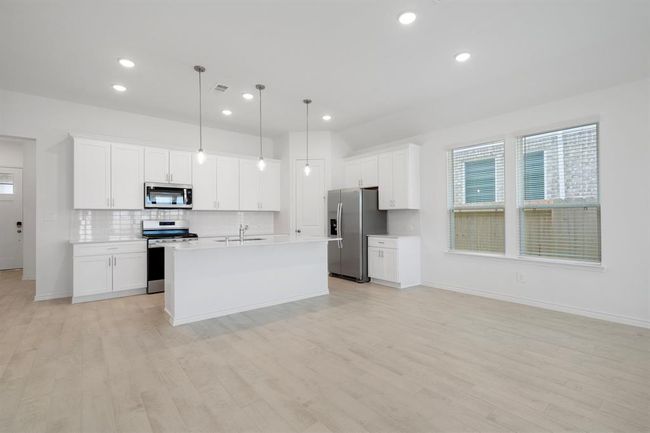 515 Ruby Bend Ln, House other with 3 bedrooms, 2 bathrooms and 2 parking in Montgomery TX | Image 7
