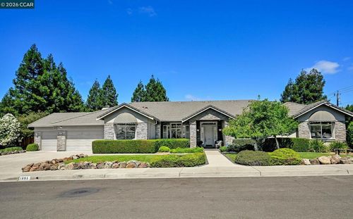1895 Renee Way, Concord, CA, 94521-1533 | Card Image