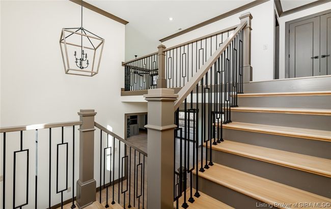 5560 Old Vincennes Rd, Home with 4 bedrooms, 4 bathrooms and null parking in Floyds Knobs IN | Image 70