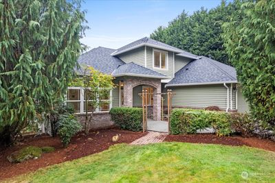 22920 53rd Avenue Se, House other with 4 bedrooms, 2 bathrooms and 3 parking in Bothell WA | Image 2