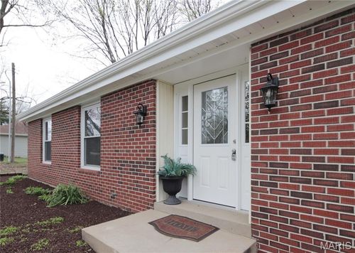 13815 Olive Blvd, Chesterfield, MO, 63017-2603 | Card Image