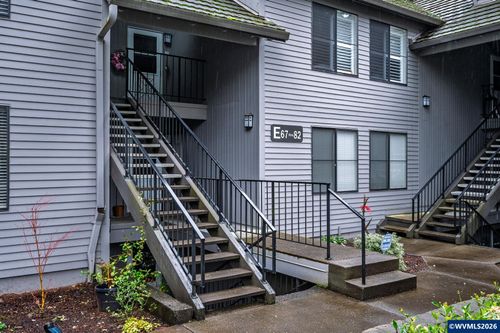 4000 Carman Dr, Lake Oswego, OR, 97035-2475 | Card Image